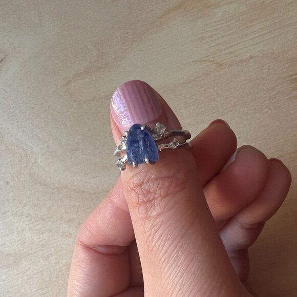 Moon Magic Blue Sapphire Raw Crystal Ring - Flow Size 6 - Picture 1 of 8